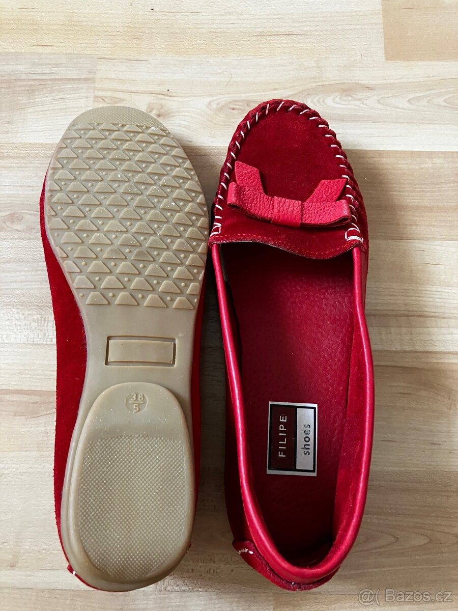 Prodám dámské baleríny červené, velikost 38 - 3