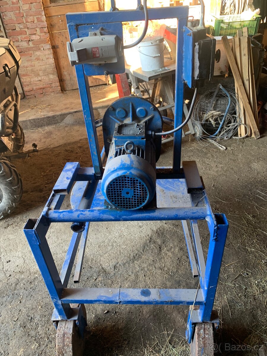 Kuželová štípačka na dřevo - 3