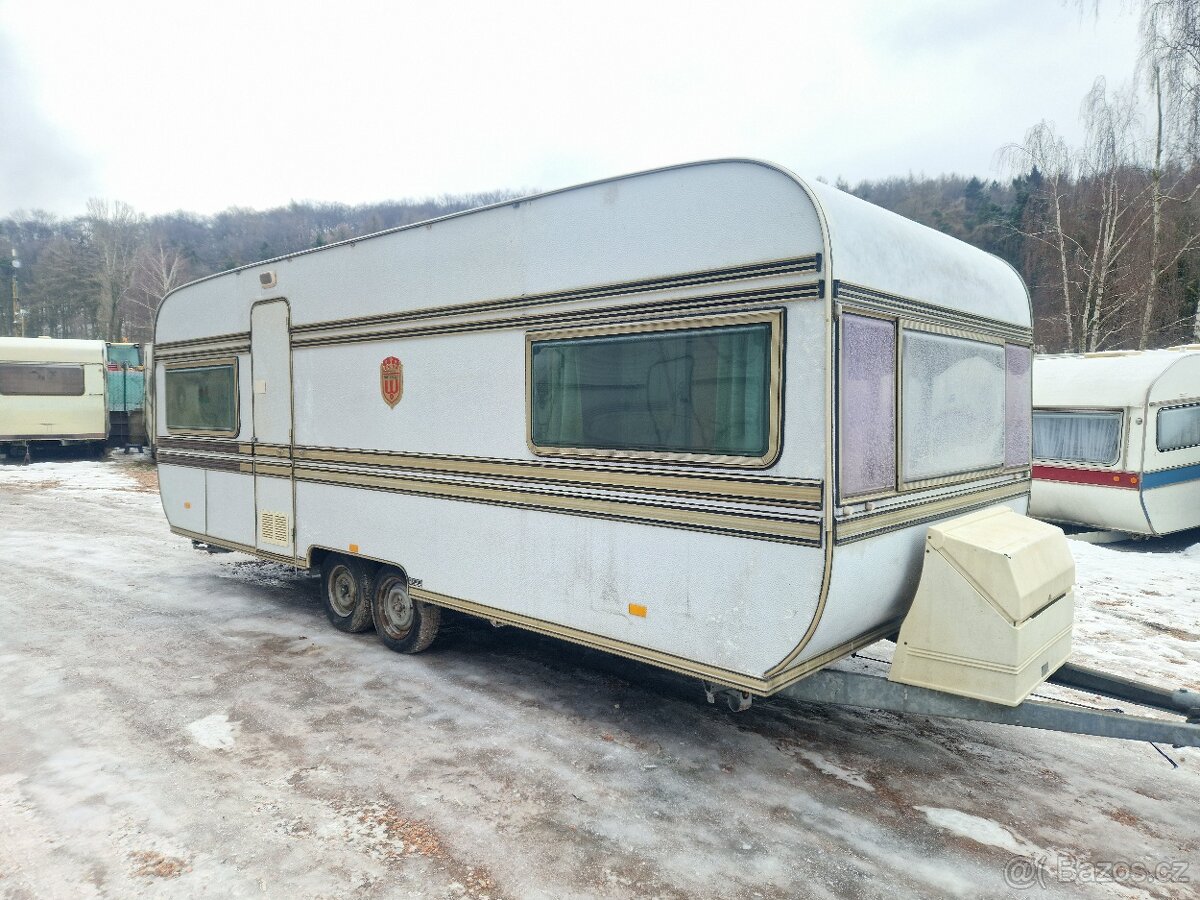 Karavan na pevné stání - 3