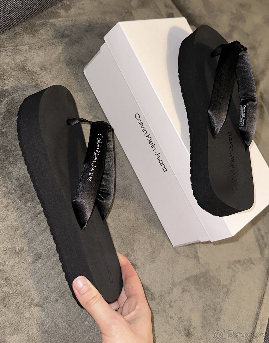 Dámské žabky Calvin Klein - 3