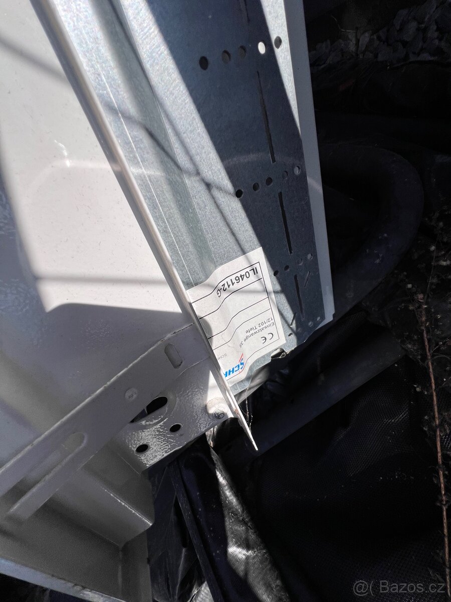 Plechová skříň pro rozvaděč Nová - 3