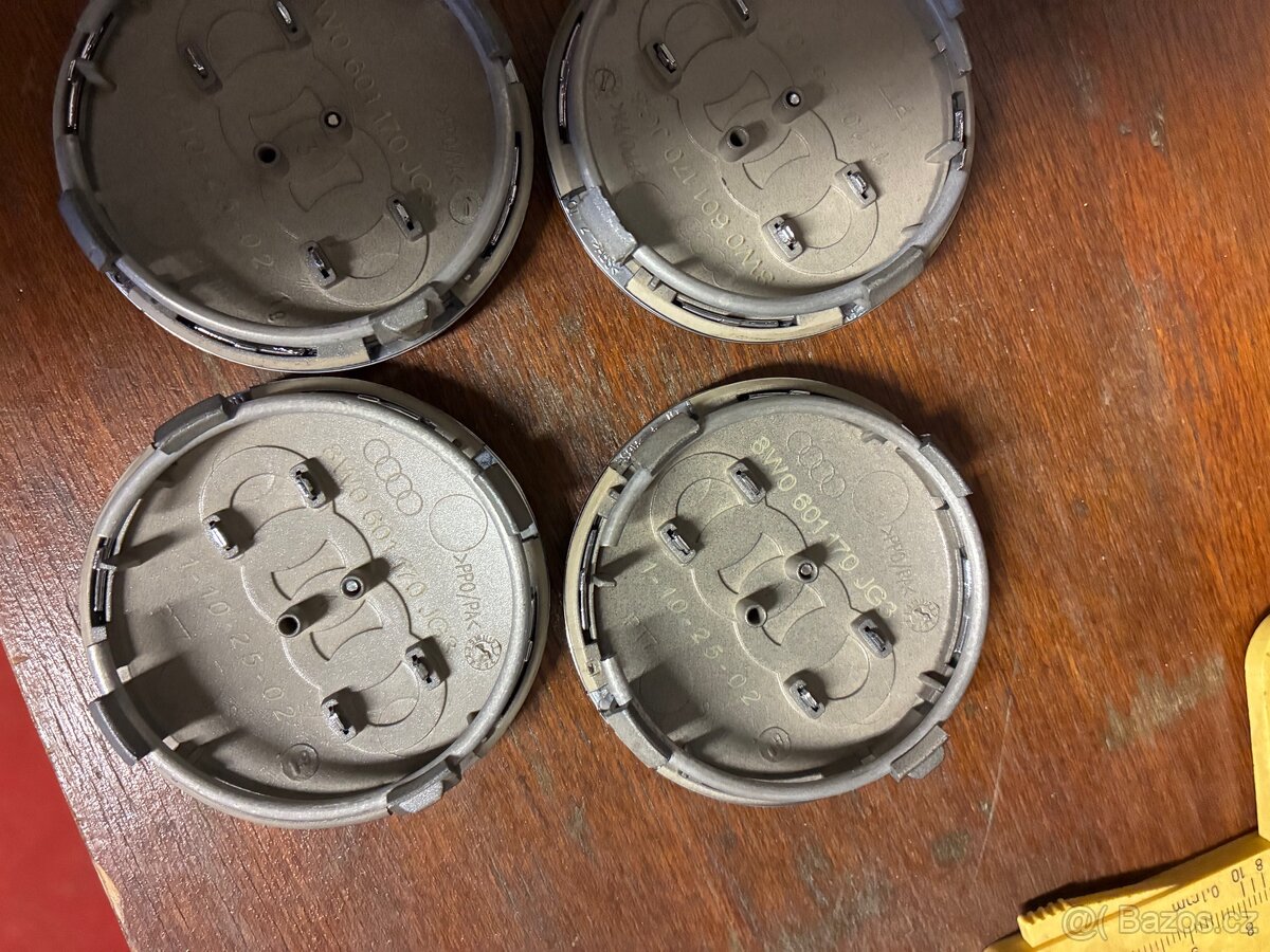 Audi stredy kol original - 3