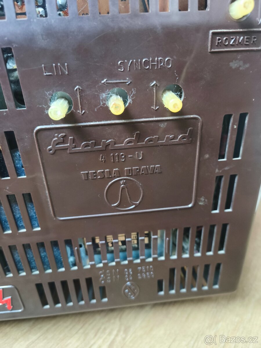 Tesla 4113U „Štandard“ – retro televizor - 3