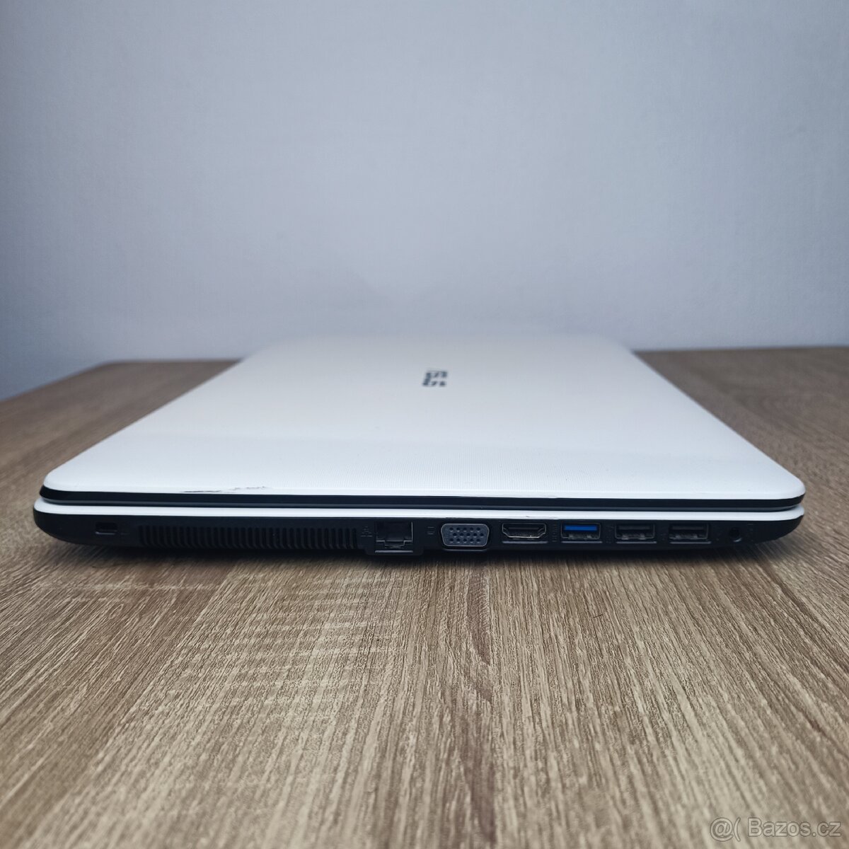 Velký Notebook ASUS - 3