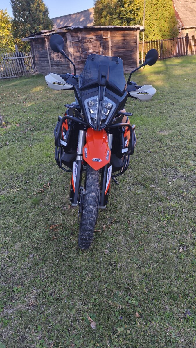 Ktm 890 - 3