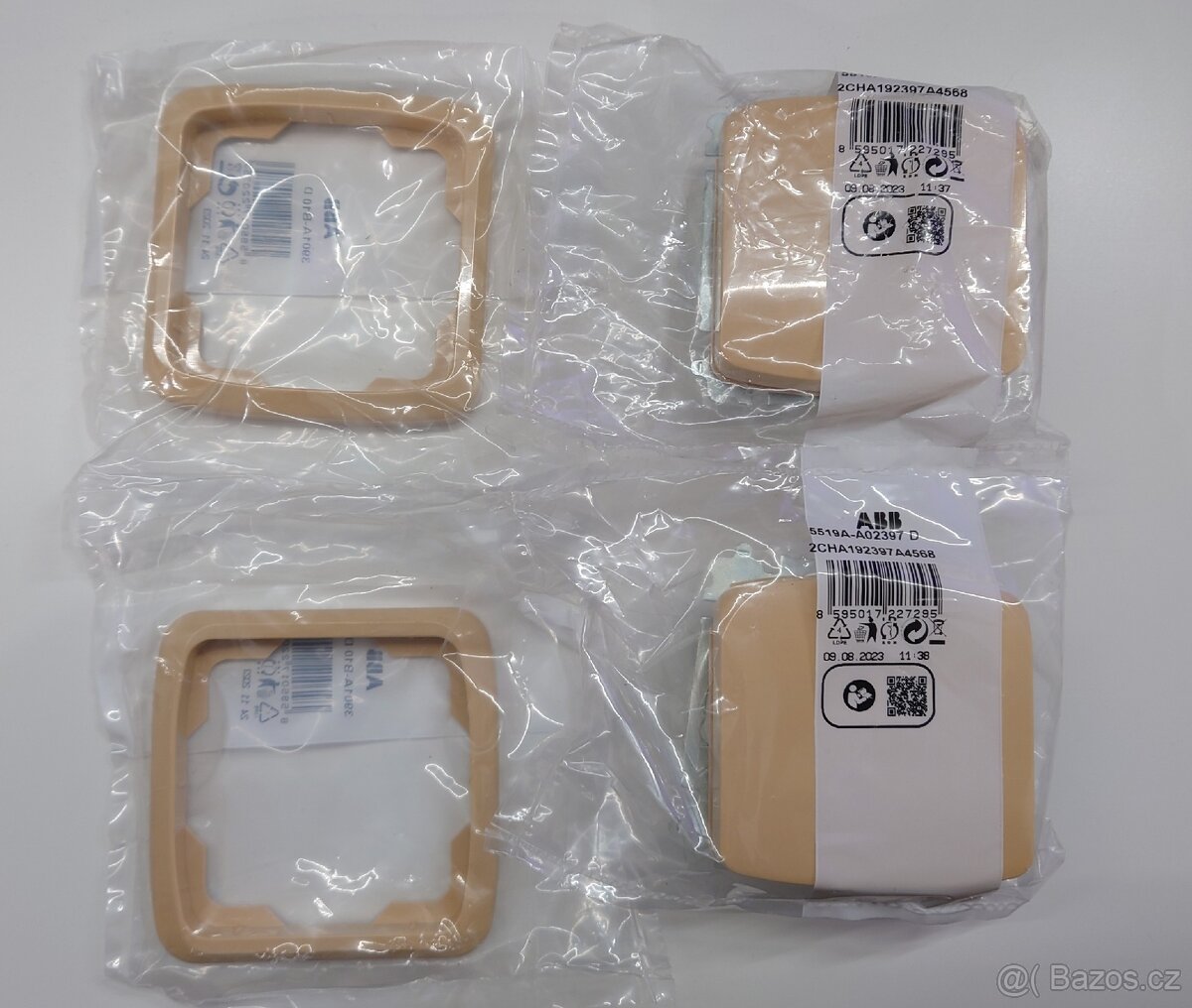 Zásuvky/ vypínače - 3