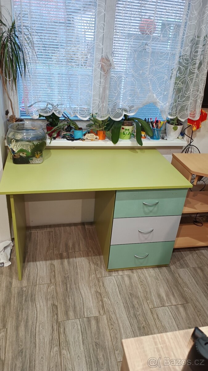 Psací stůl dětský - 3