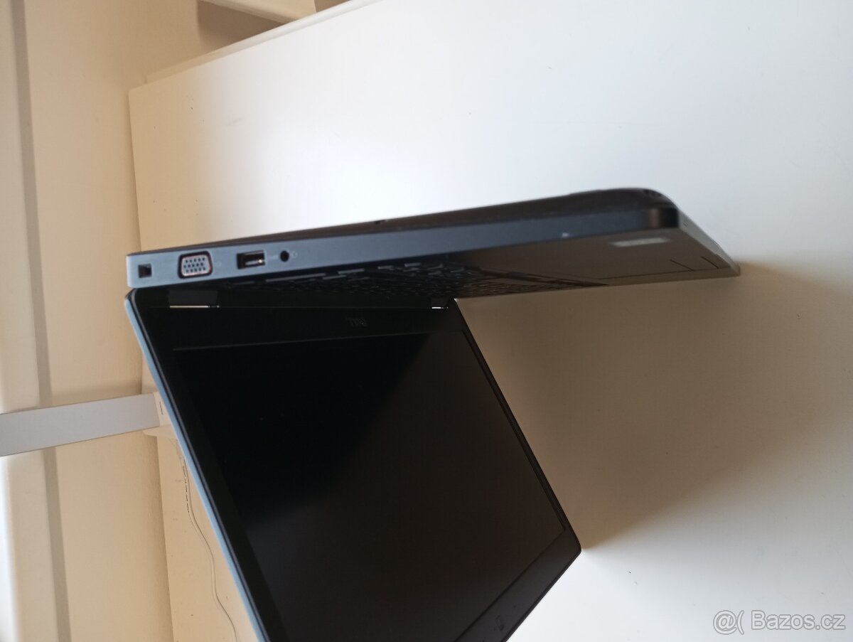 Notebook Dell Latitude 5491 - 3