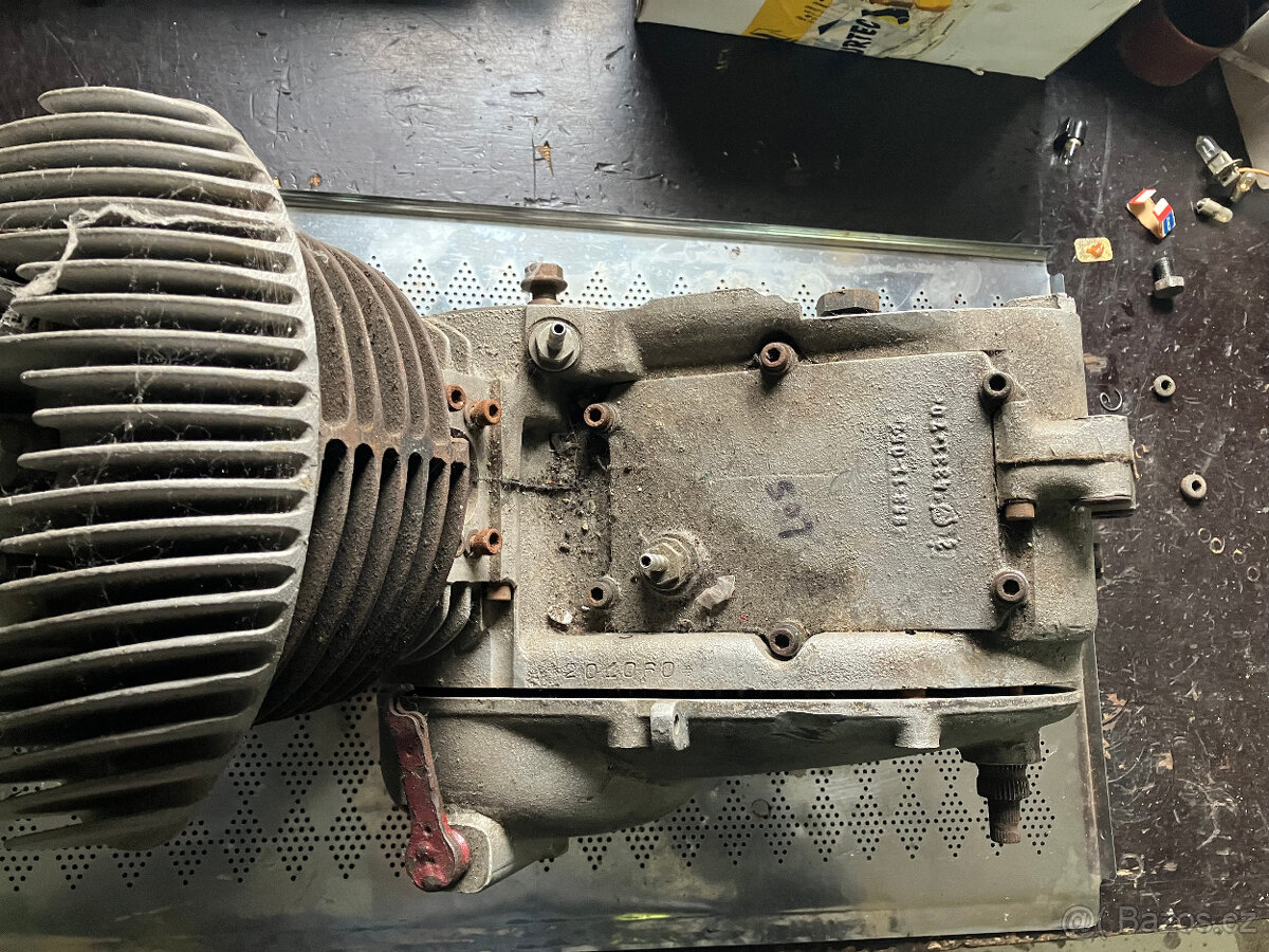 ČZ 250 typ 968 motokros-motor - 3