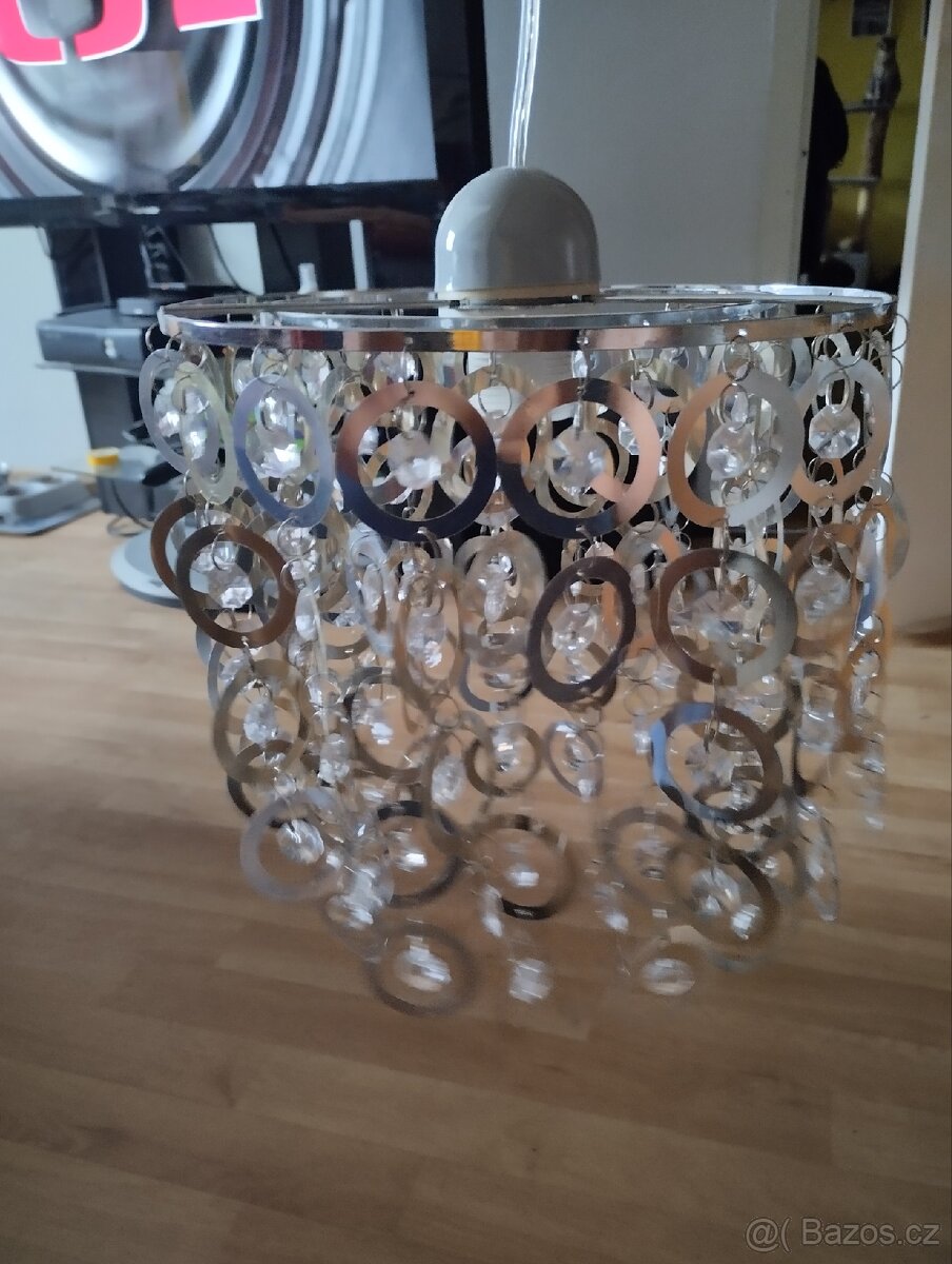 Ozdobný lustr - 3