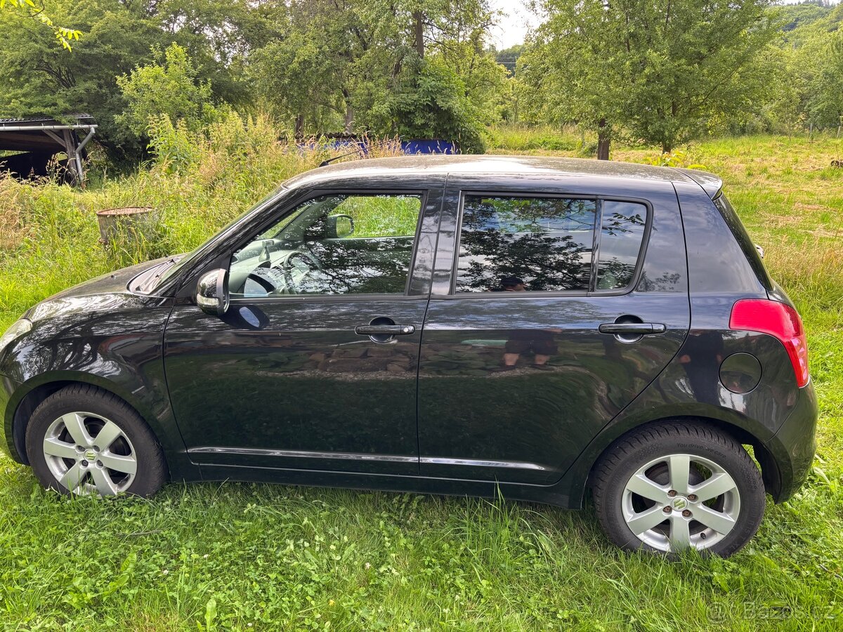 Suzuki swift 1.3 - 3