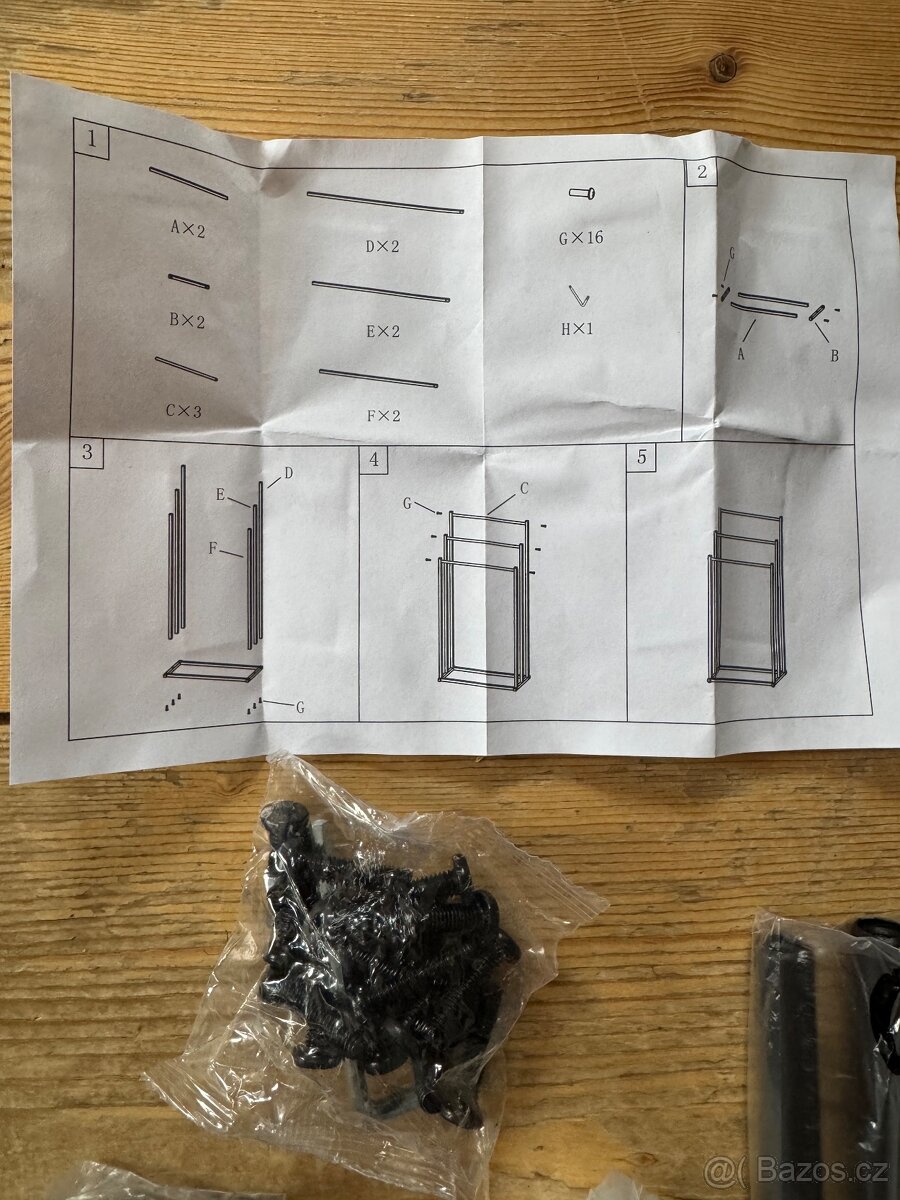 Stojan na ručníky do koupelny, černý - 3