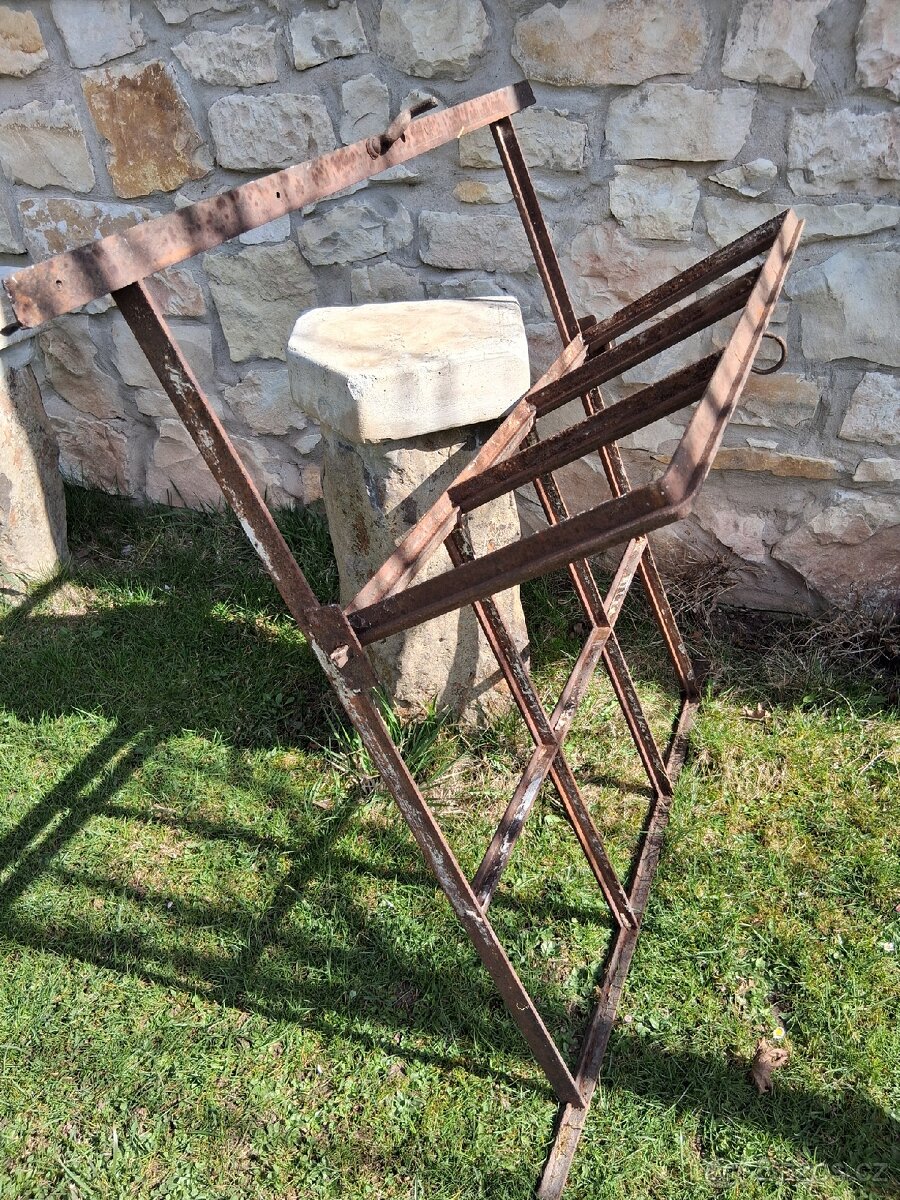 Stará okna industriální - 3