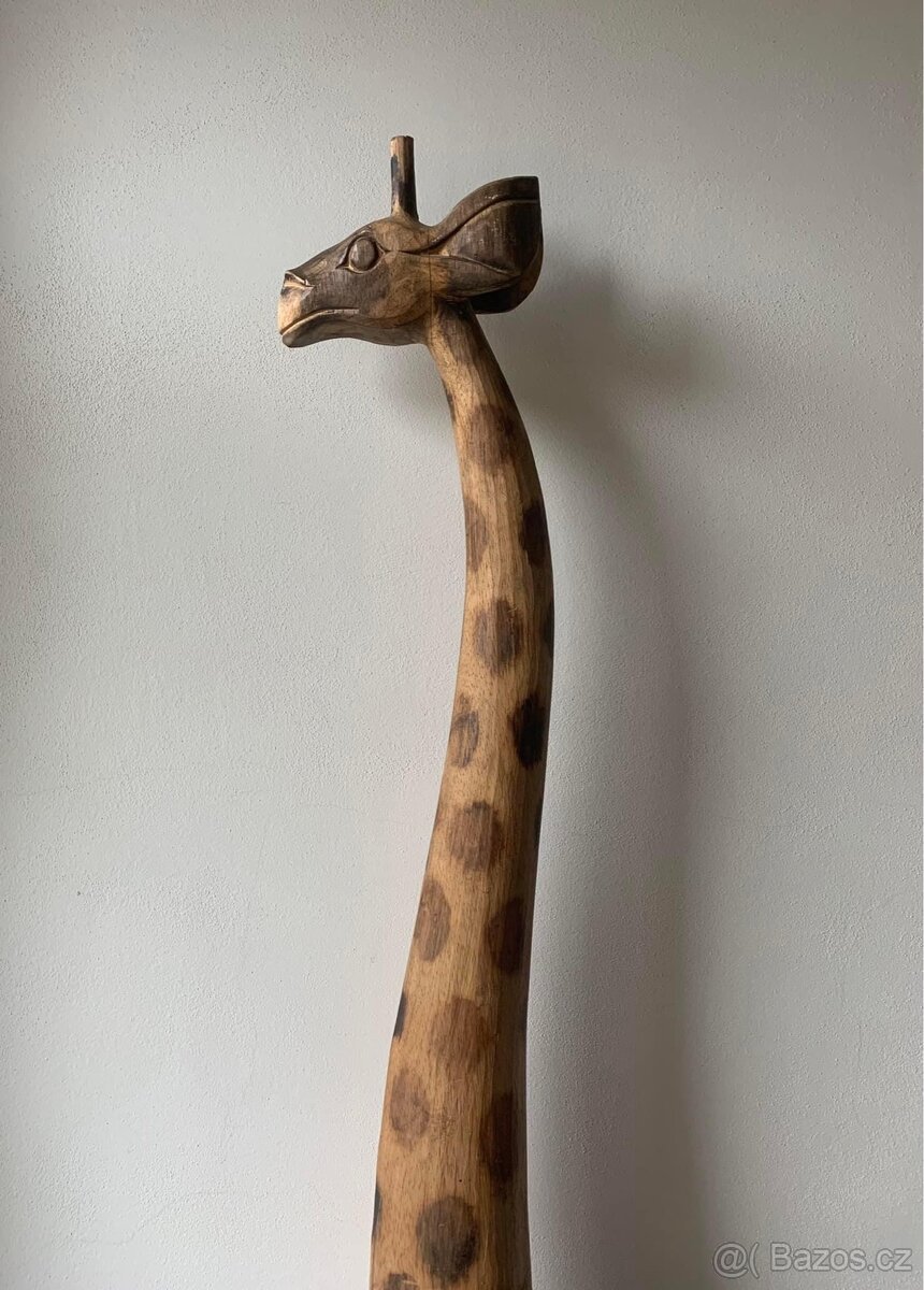 Dvoumetrová dřevěná žirafa - 3