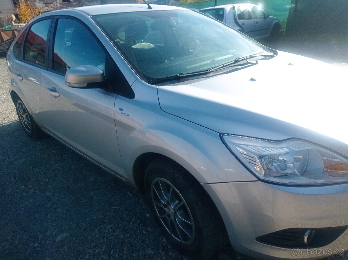 Náhradní díly Ford Focus II r.v. 08 1,6 74kW SHDA - 3