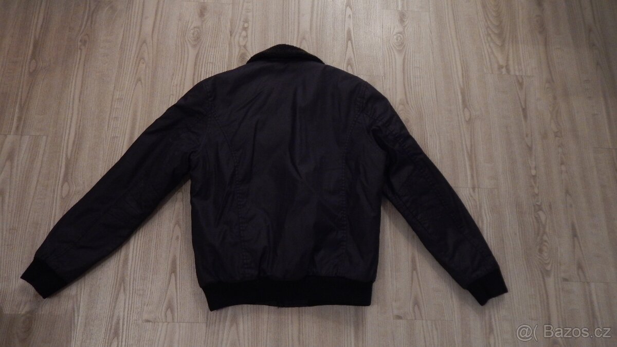Prodám zimní bundu Clockhouse vel.S - 3