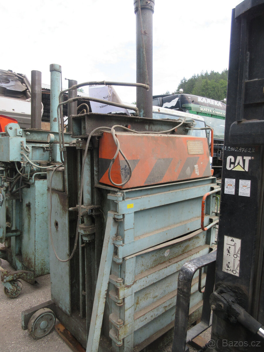 PAKETOVACÍ LIS NA PAPÍR, PLASTY - 3