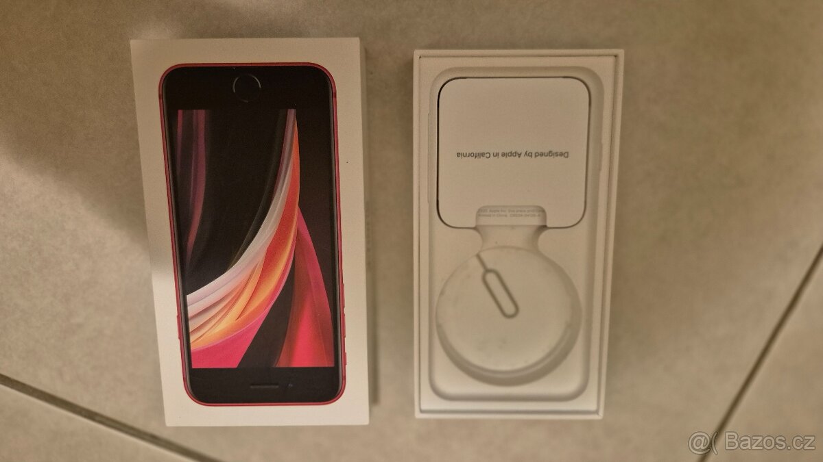 iPhone SE Red, 64GB - 3