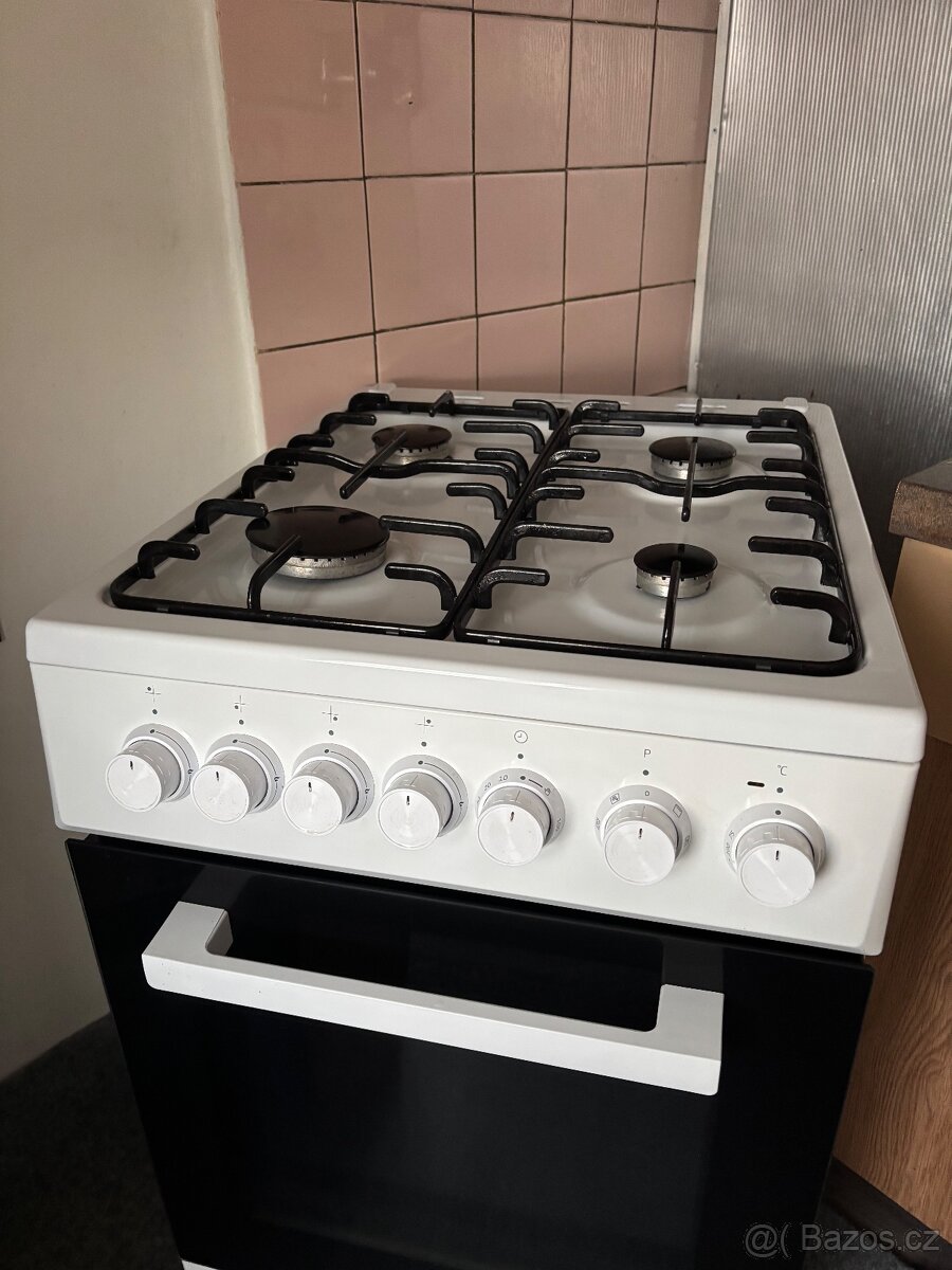 Kombinovaný sporák Beko + 2 plechy - 3