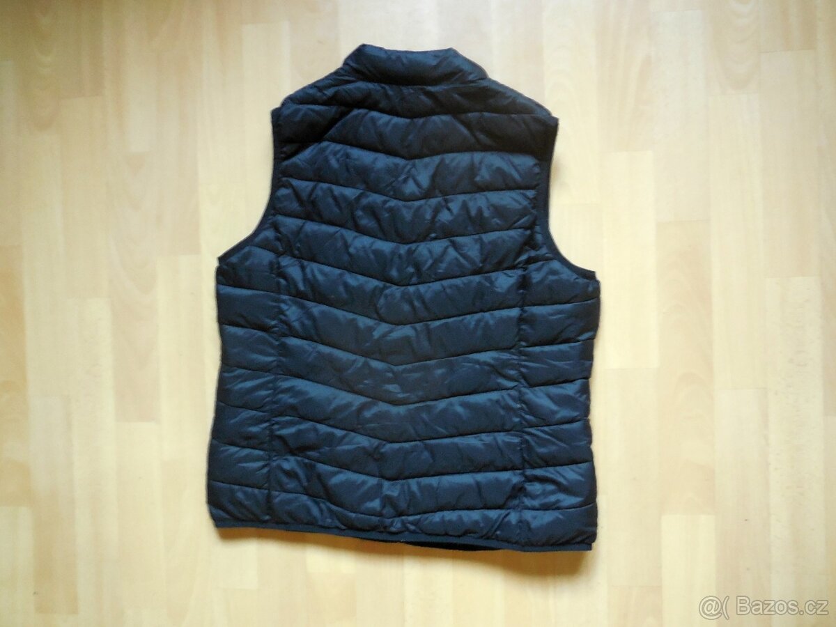 dámská C&A černá vesta ,prošitá projmutá šusťák 44-46/L-XL - 3