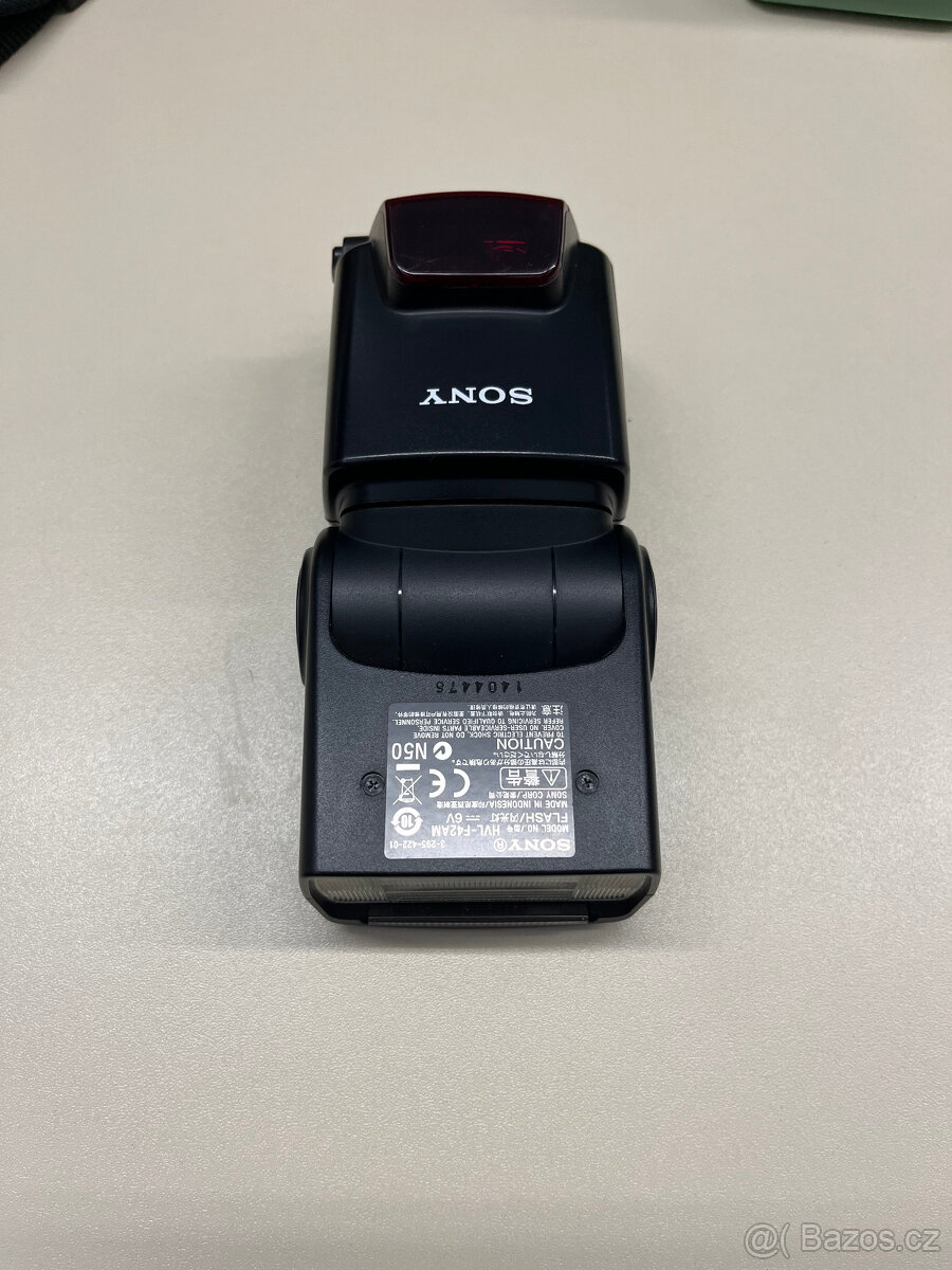 Prodám blesk SONY HVL-F42AM - 3