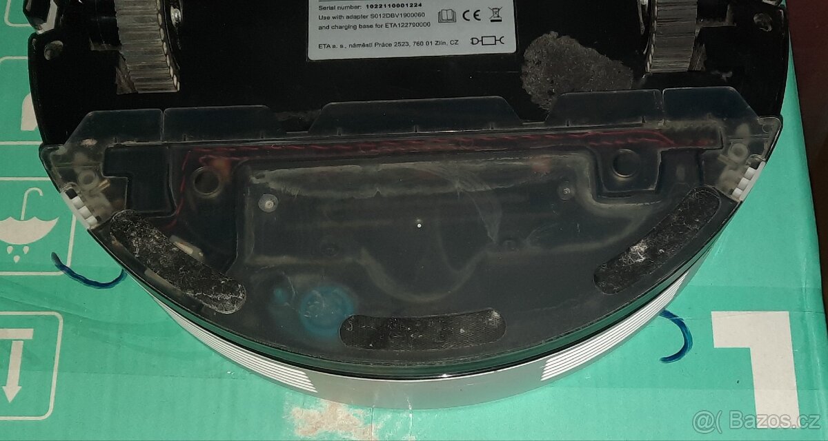 Robotický vysavač eta - 3