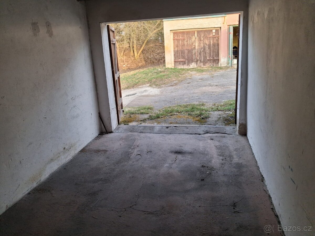 Pronájem garáže - ul. Bratislavská - 3