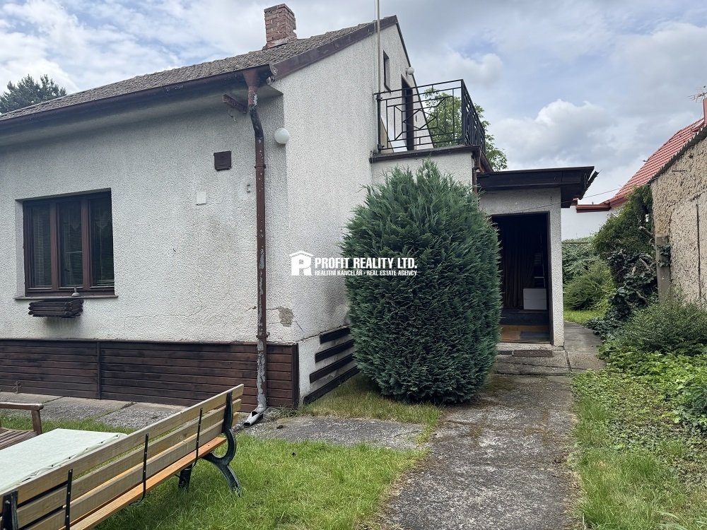 Pronájem bytu 1+kk v RD se zahradou, Praha - Uhříněves NA 6 - 3