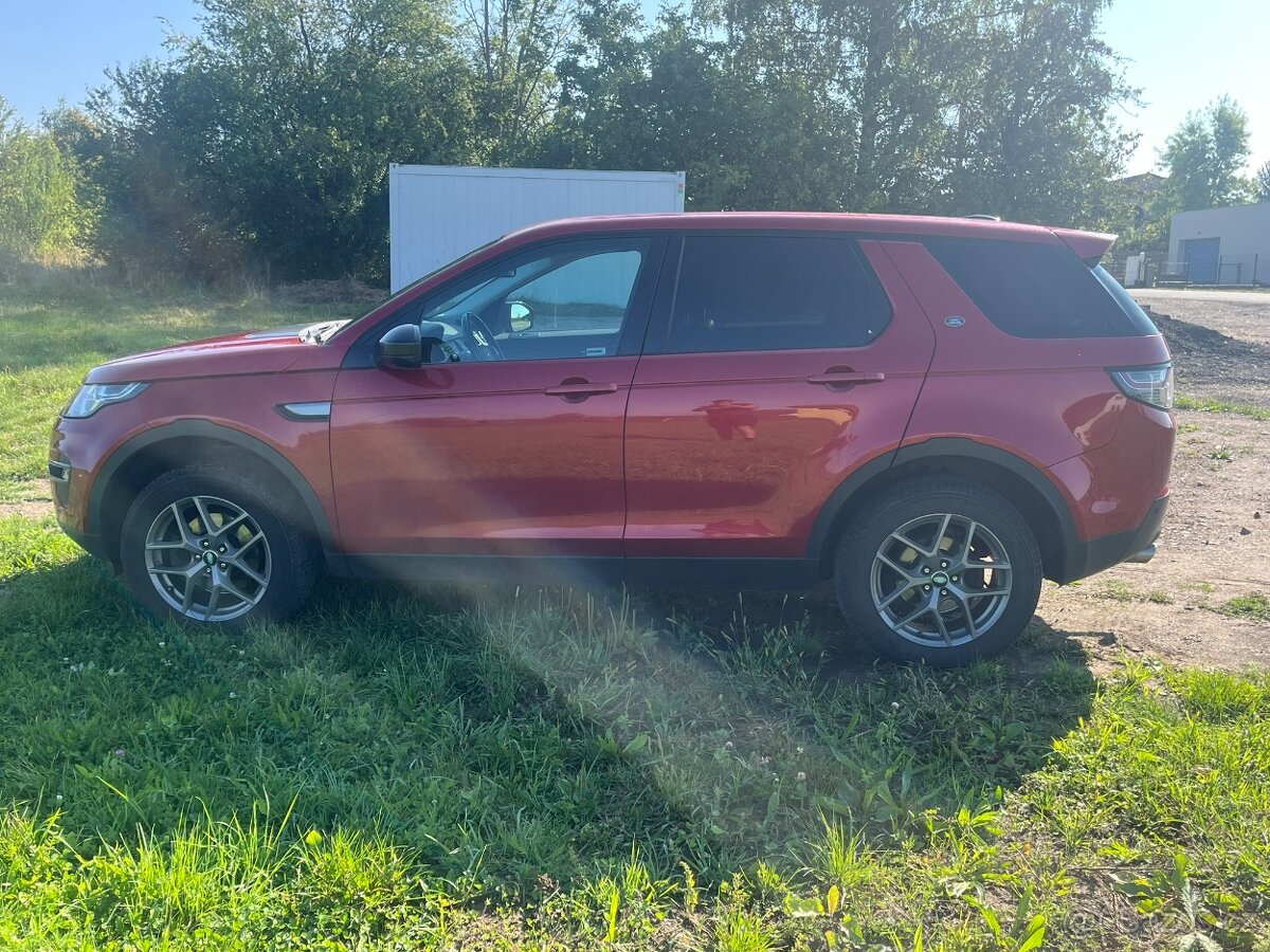 Land Rover Discovery Sport 2.0 TD4 (110 kW, 4×4, 7 míst) - 3
