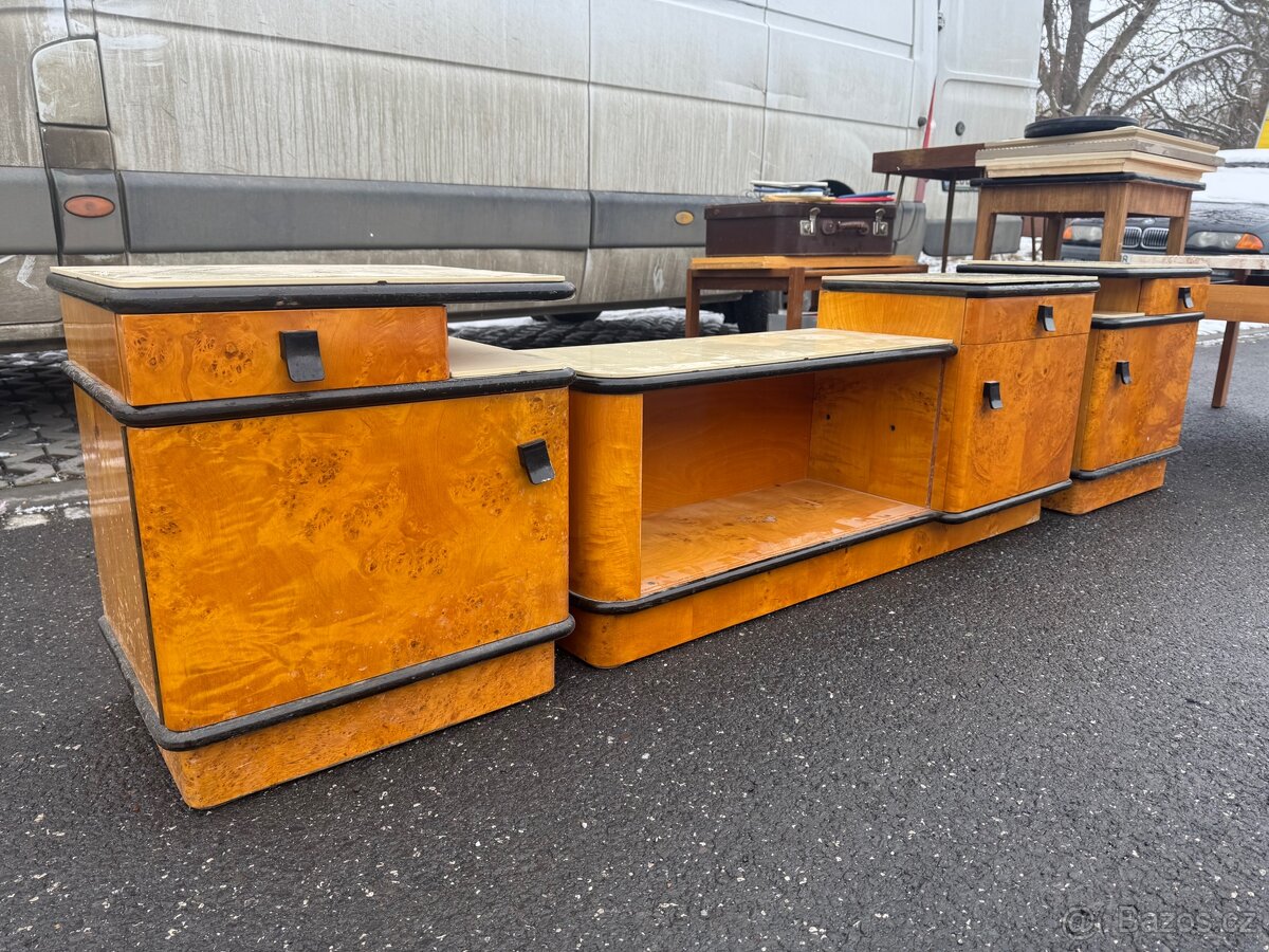 Historický nábytek - 3