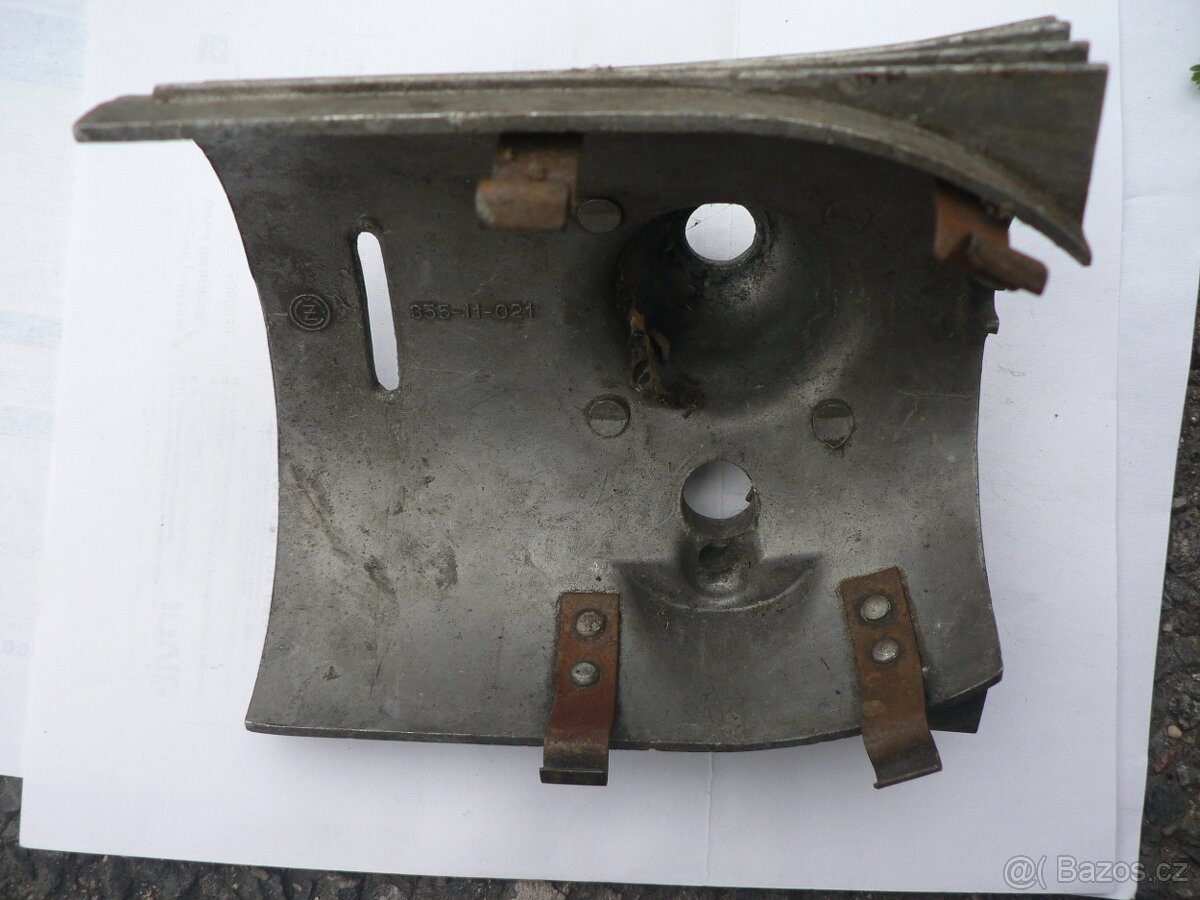 Kryt karburace ČZ 175 - 3