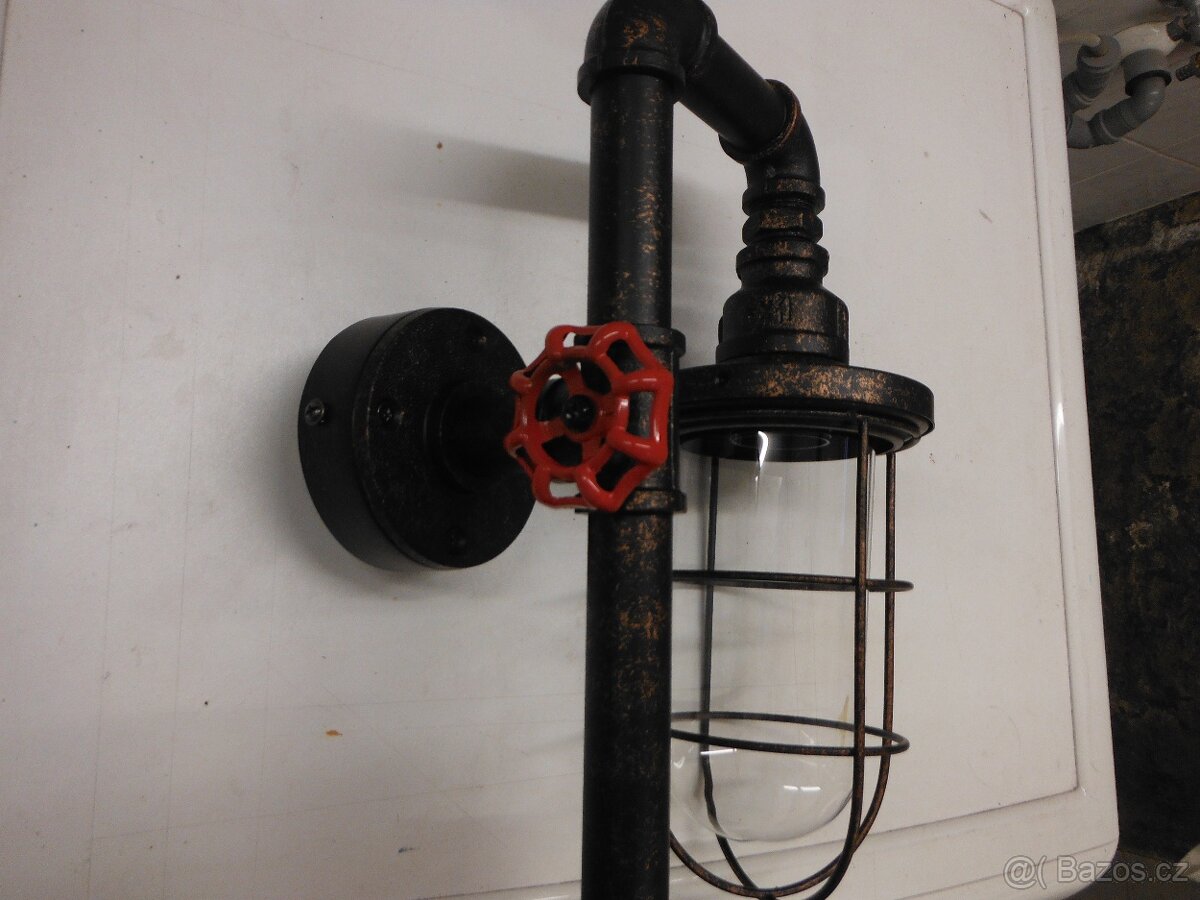 Nástěnné světlo - 3