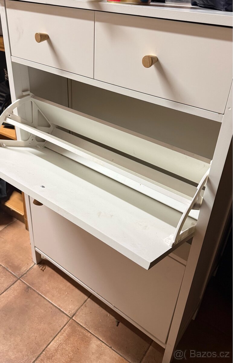 2 botníky a sedací úložná lavice - 3