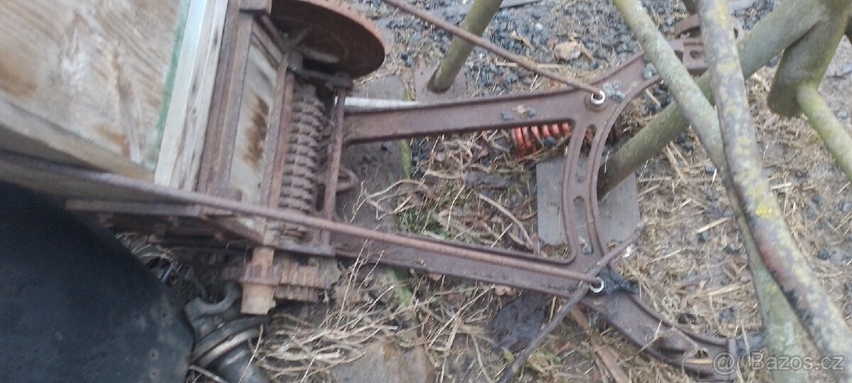 Řezačka na kopřivy - 3