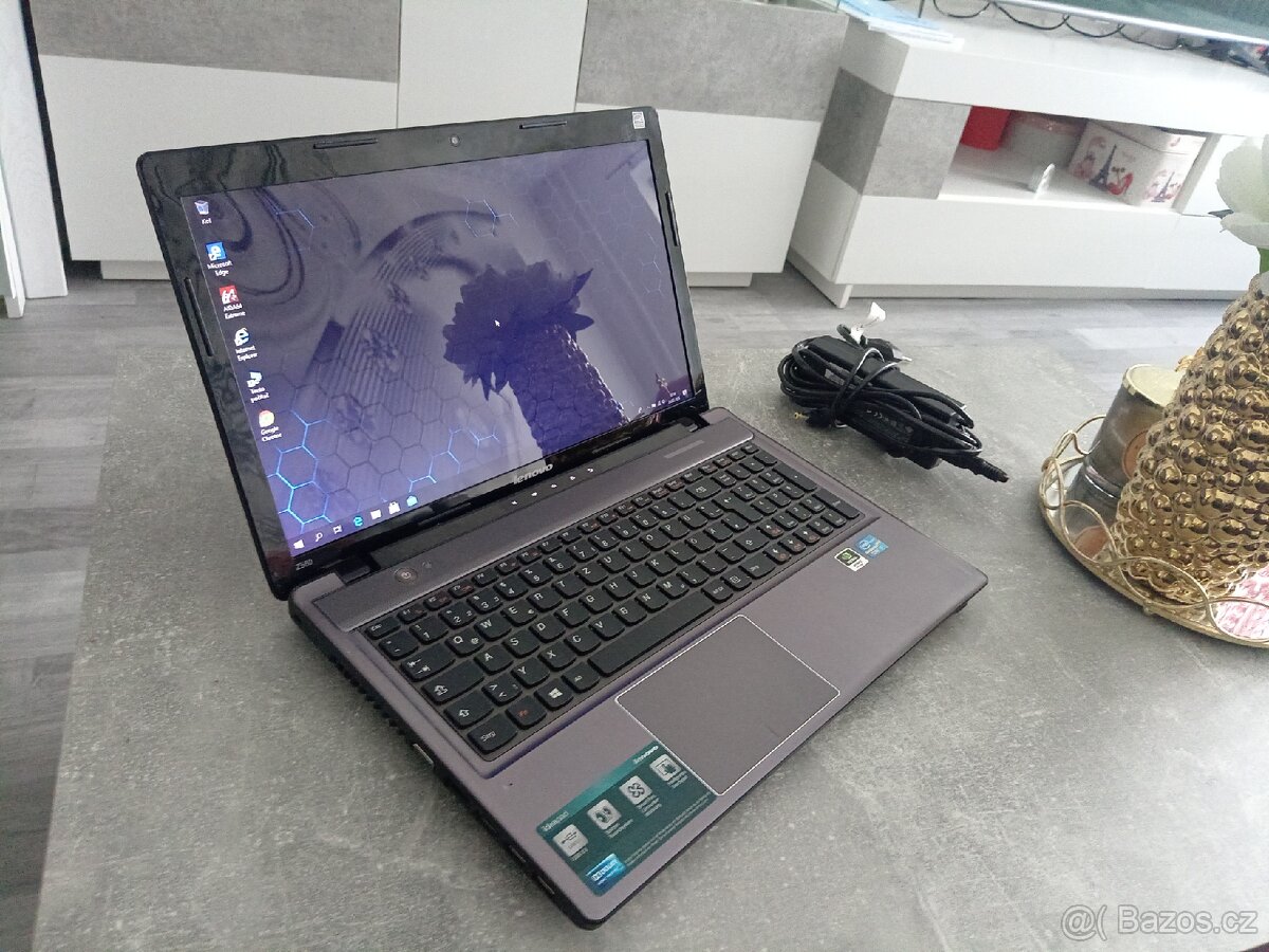 Lenovo IdeaPad Z580 - 3