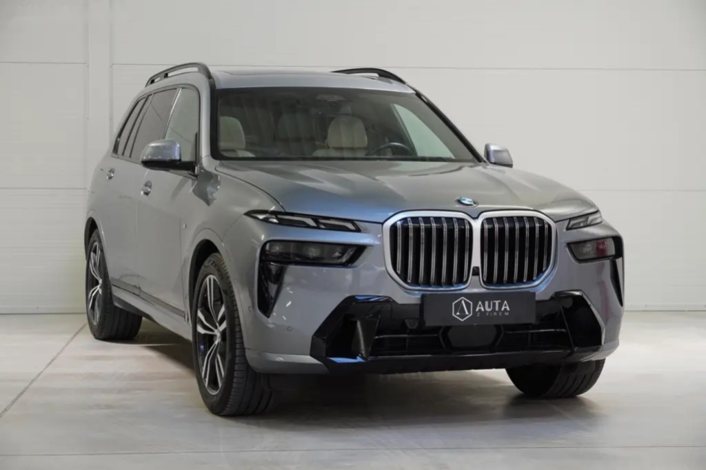 BMW X7, 40i,M-paket,ČR,DPH,HUD, - 3