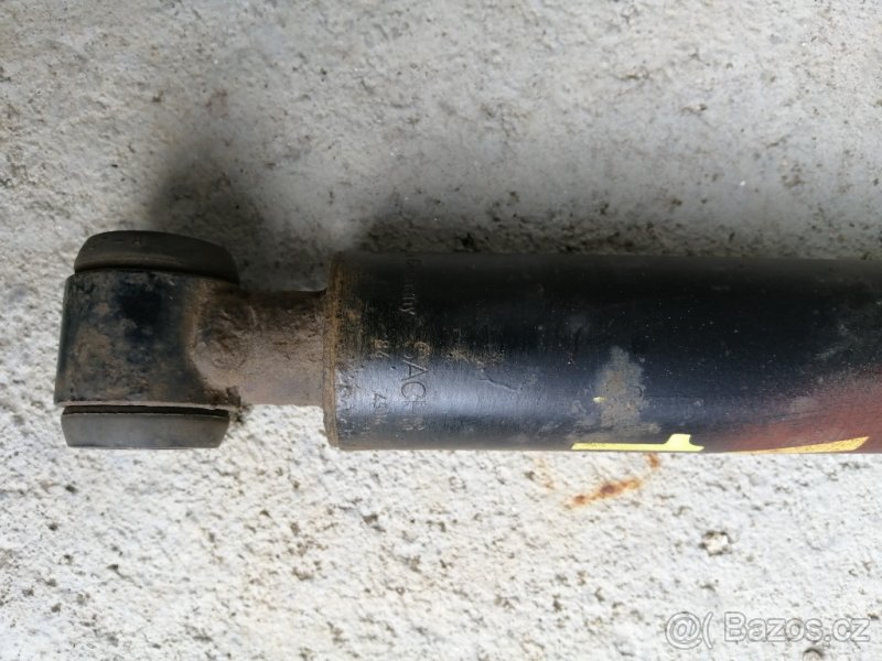 Přední tlumič CLK W208 - 3