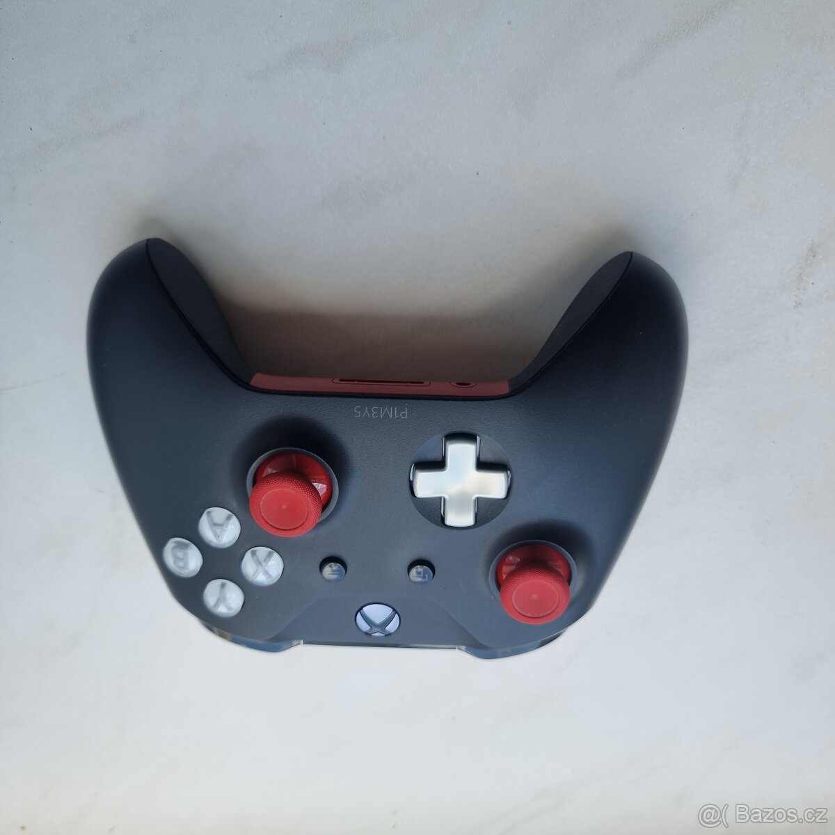 Microsoft Xbox Wireless Controller - 3