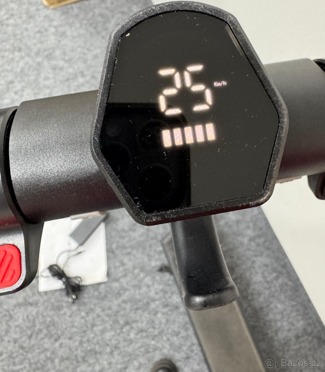 Elektrická koloběžka Gonser - 3