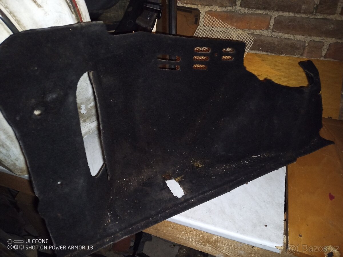 Boční kryty kufru escort mk4 cabrio - 3