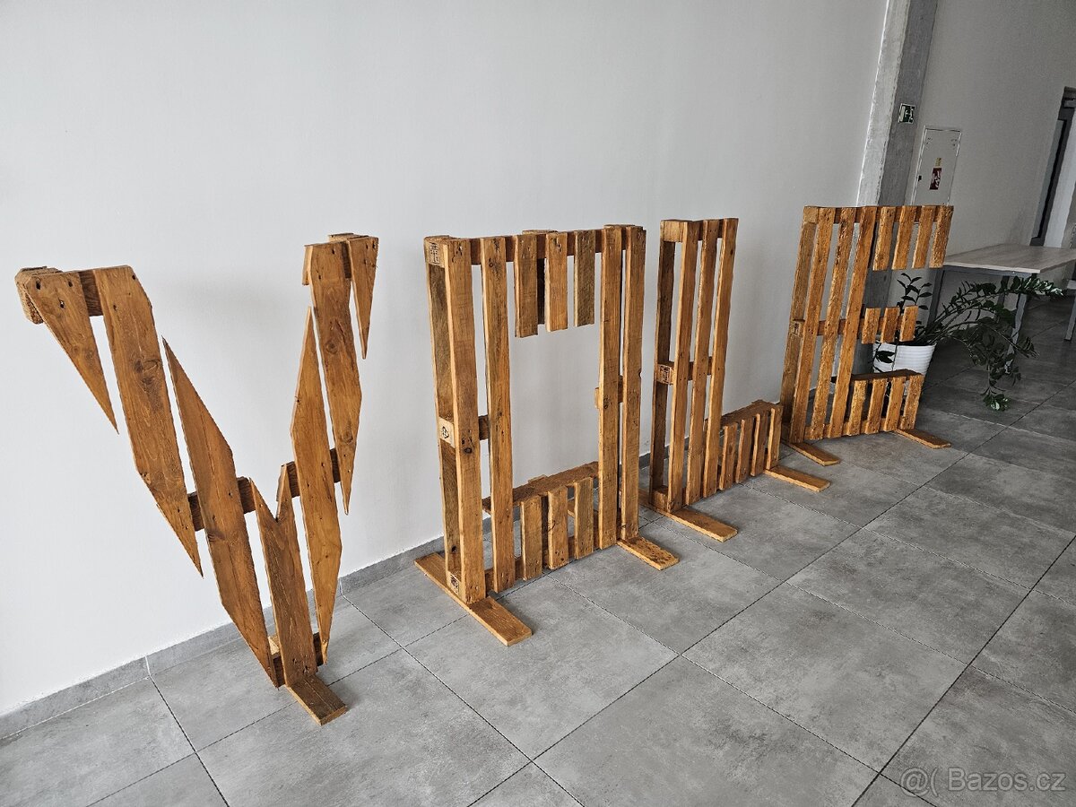 Nápis LOVE na svatbu - 3