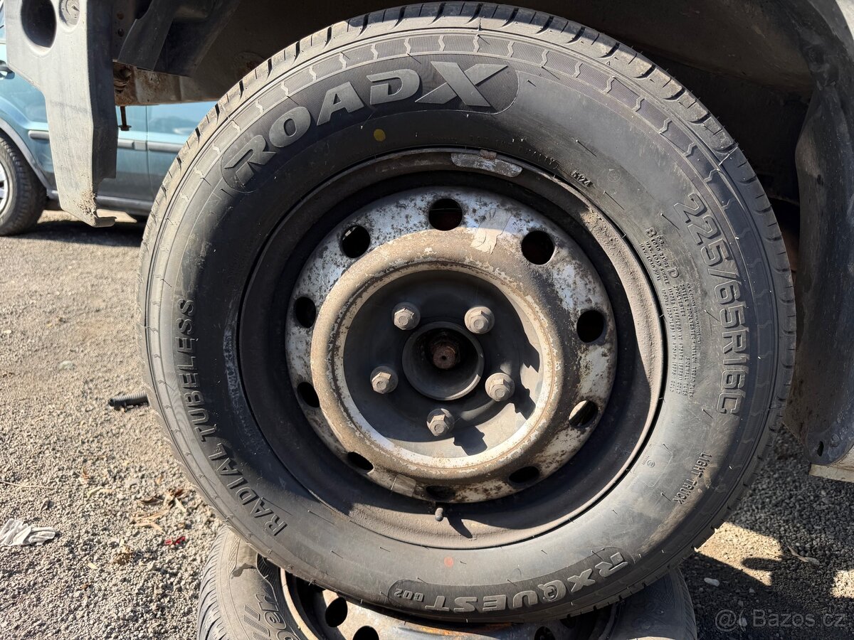 225/65R16C ROADX SKORO NOVE - 3