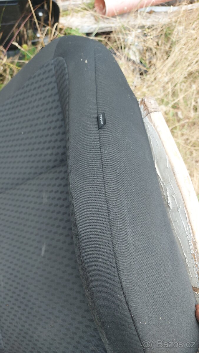 Sedadla Fabia 2 s airbagem - 3