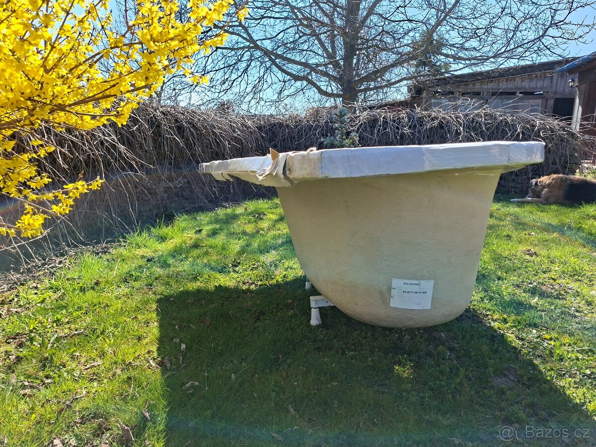 Asymetrická vana 170 x 110 cm - 3