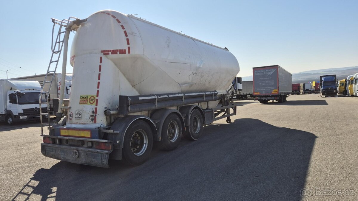 Silo cisterna FELDBINDER EUT 40.3 - 2 komory - 40 m3 - 3