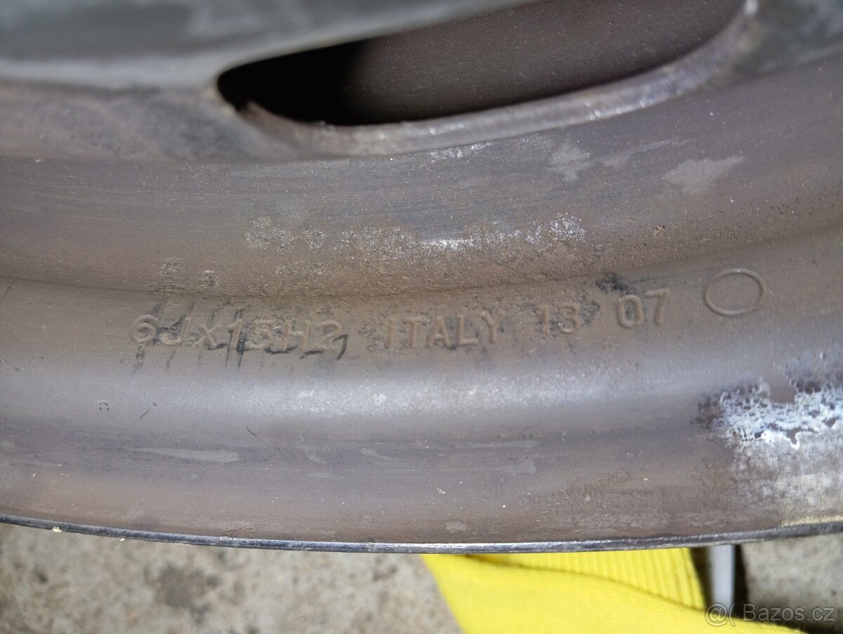 Plechové disky R15 6Jx15H2 195/65R15 - 3