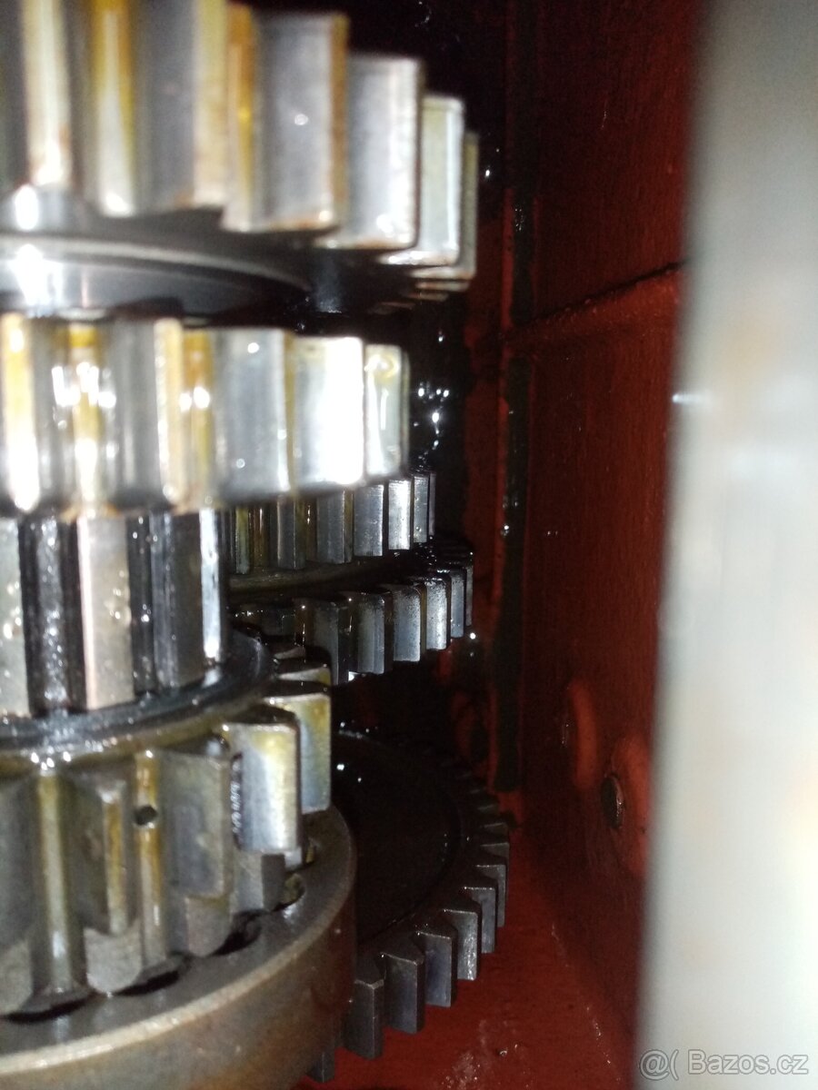 Převodovka, rozvodovka Zetor 3011 originál zetor Brno - 3
