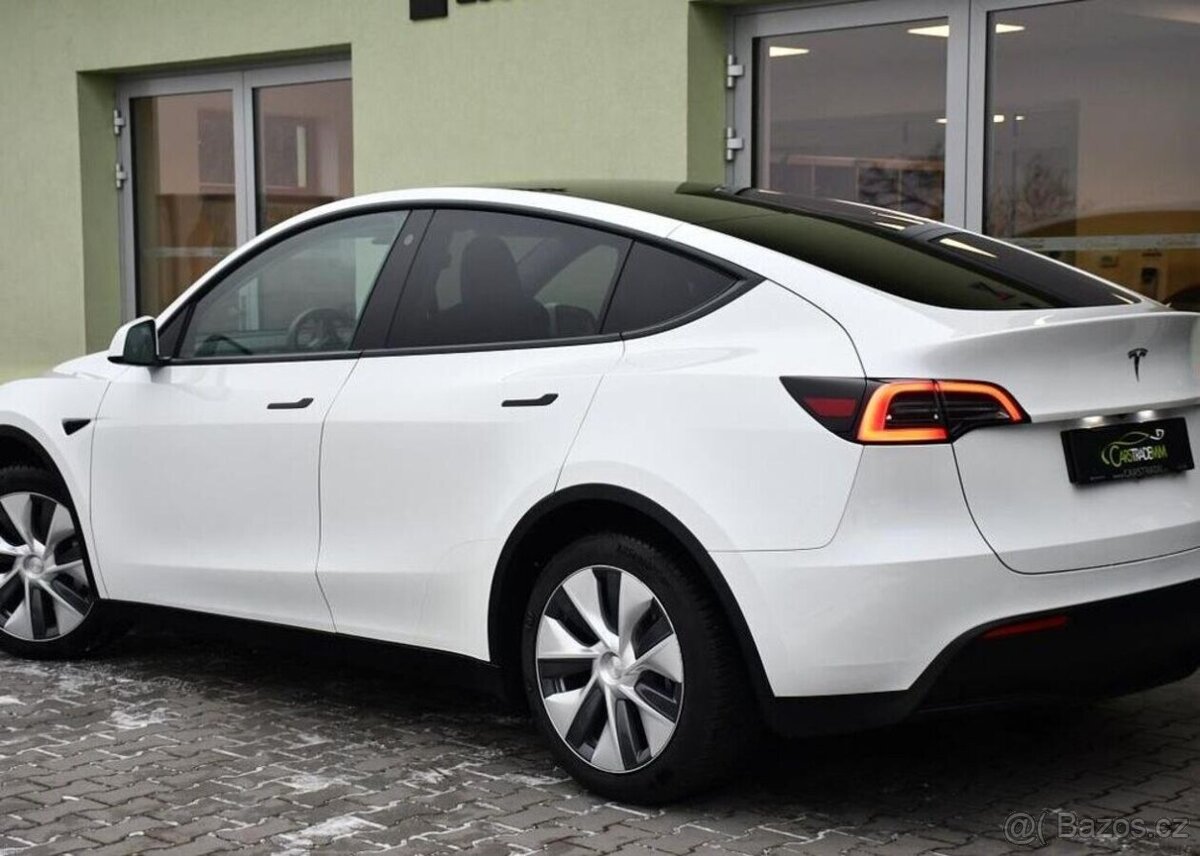 Tesla Model Y RWD STANDARD RANGE 1M 98%SoH - 3