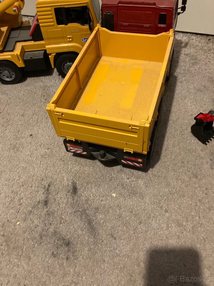 Náklaďáky Bruder - 3