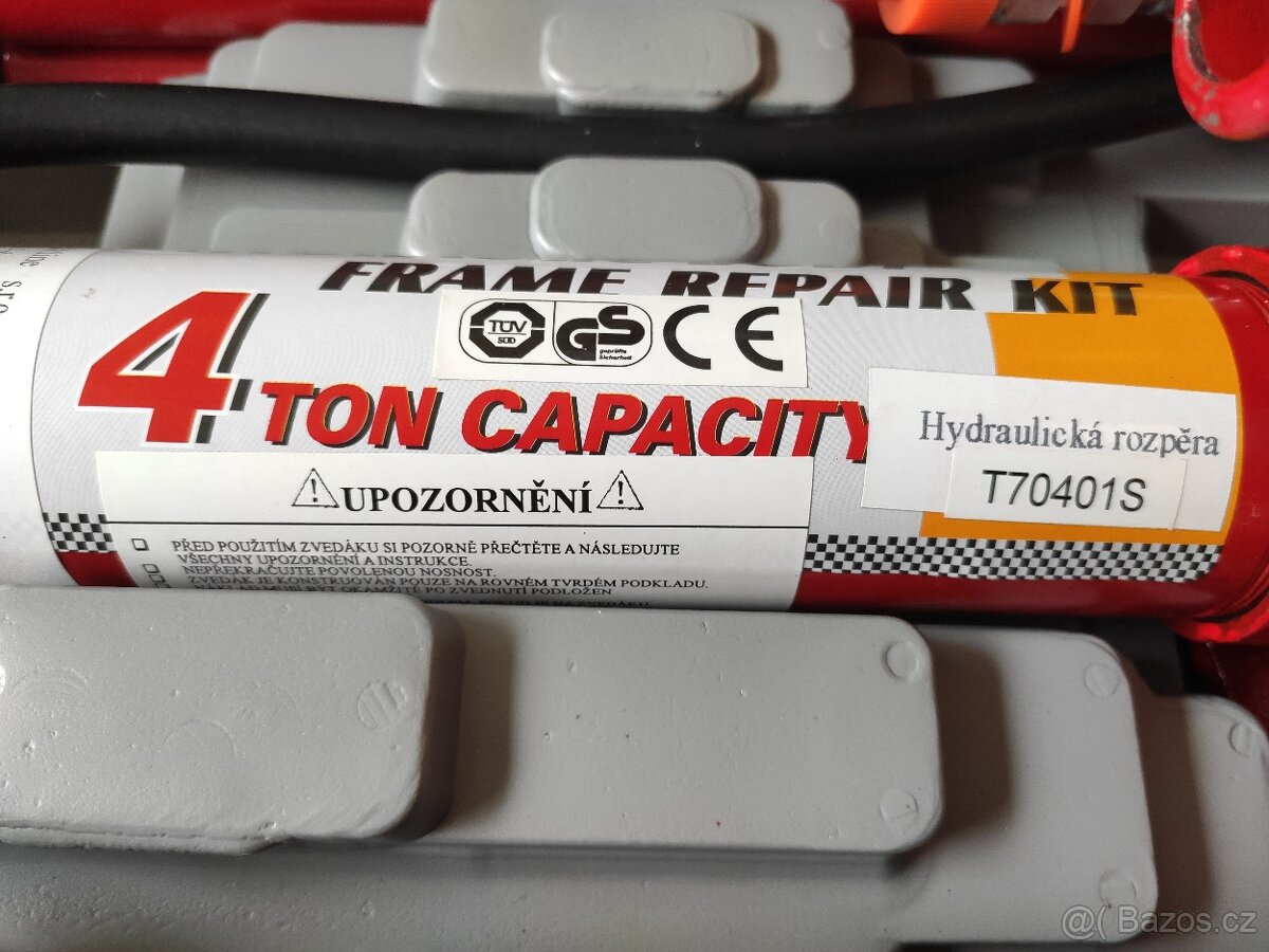 Hydraulická karosářská rozpěra / Hydraulický zvedák 4 t - 3